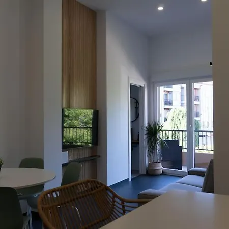 Refugio Moderno- Confort En El Centro De Apartament *
